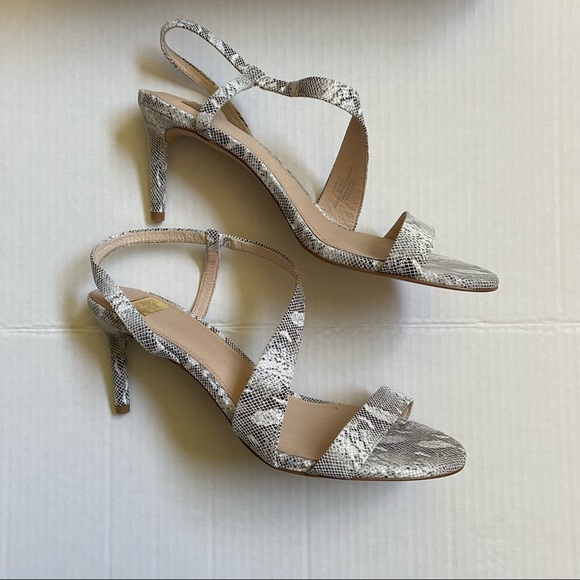 Louise et Cie Kass Snakeprint Embossed Stiletto Sandal NWT - Picture 6 of 15